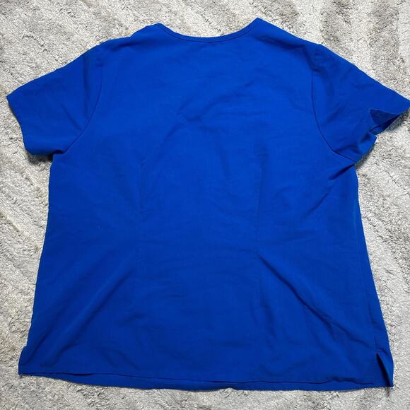 FIGS Catarina One Pocket Scrub Top - Picture 2 of 3